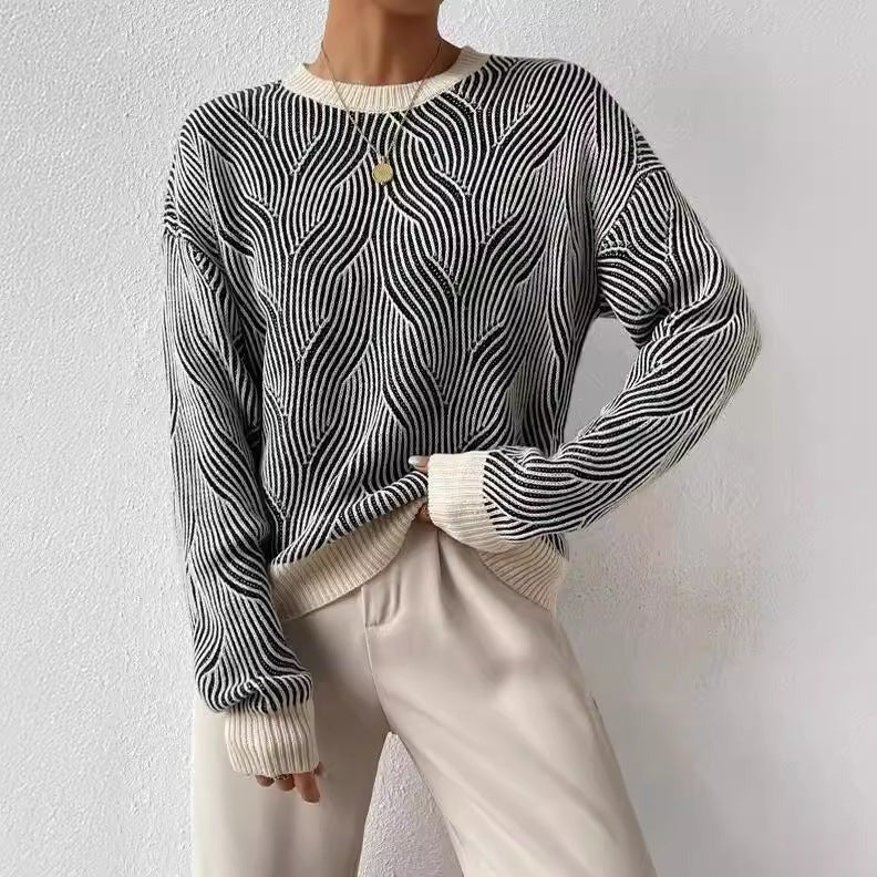 Women’s Modern Wave Pattern Sweater - Chic Long Sleeve Pullover